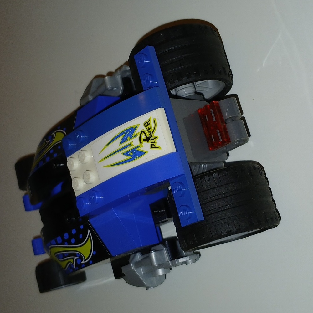 Lego Race Car - Picture 4 of 6